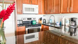Two Bd Ocean View, Grd fl, AC, pool, hot tub D103 - Image 5
