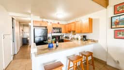 Two Bd Ocean view, AC, wifi, pool, hot tub, D307 - Image 4