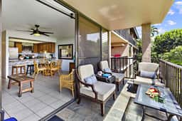 One Bd, GREAT price, wifi, pool, hot tub B204 - Image 4