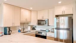 Remodeled 1 bd ocean view, AC,wifi, hot tub, pool C202 - Image 3