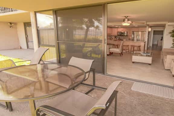 Remodeled One bd Ocean, AC,wifi, pool A105 - Image 1