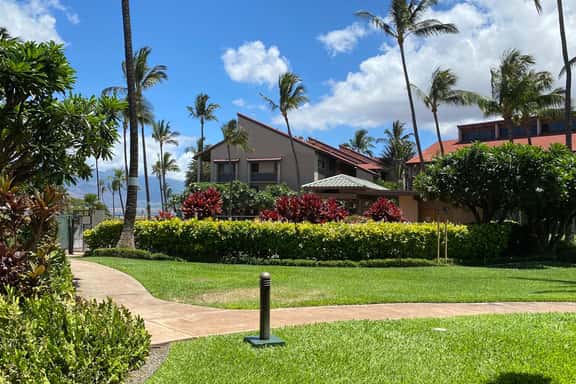 Two Bd Grd Fl, AC, wifi, hot tub, pool C101 - Image 1