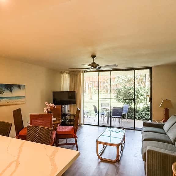 One Bd Grd Fl, AC, wifi, Pool, Hot Tub, C109 - Image 1