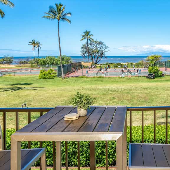 Remodeled One BD Ocean, AC,wifi, pool D202 - Image 1