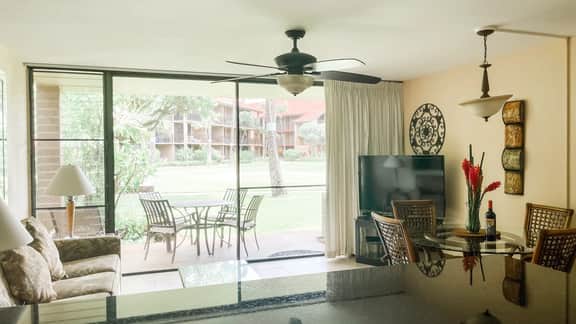 One Bd Grd Fl, AC, wifi, Pool, Hot Tub B104 - Image 2