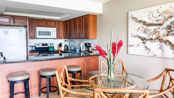 Two Bd Ocean View, Grd fl, AC, pool, hot tub D103 - Image 2