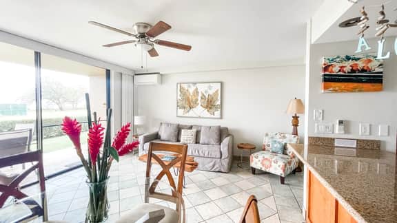 One bd Ocean grd fl, AC, wifi, pool, hot tub  D101 - Image 4