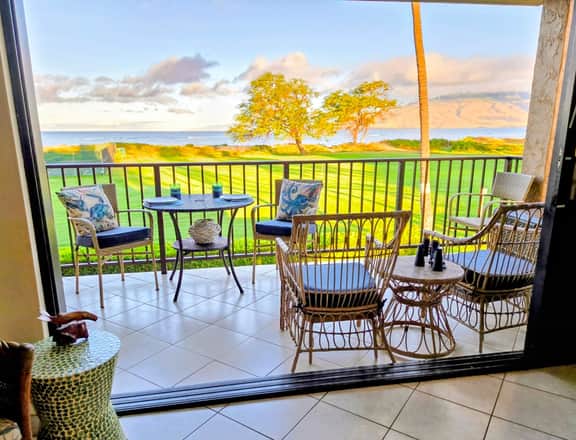 Stunning corner ONE bd Ocean,a/c,wifi,pool D207 - Image 2