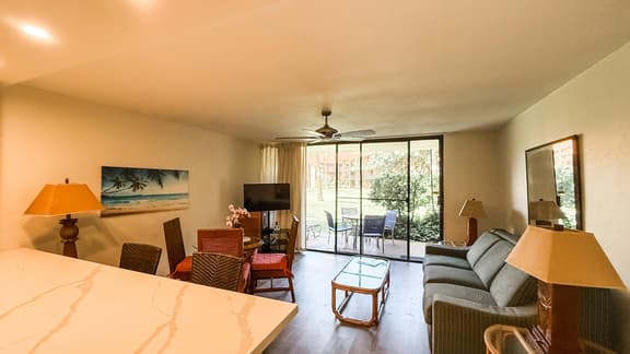 One Bd Grd Fl, AC, wifi, Pool, Hot Tub, C109 - Image 1