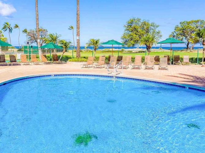 Your Very Own Maui Condo Pool